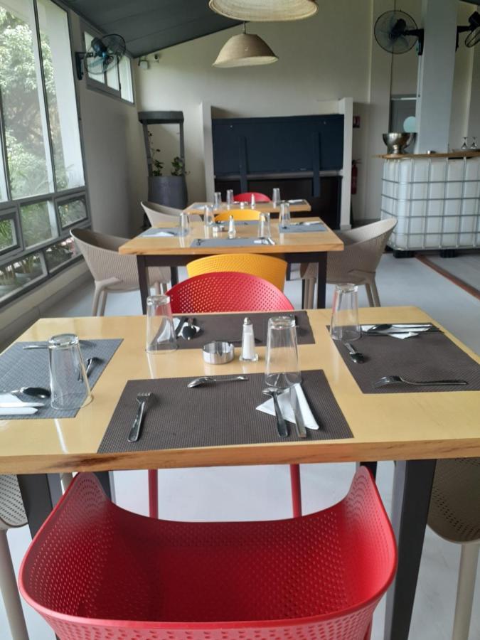 Residence Bertille Abidjan Cocody ภายนอก รูปภาพ